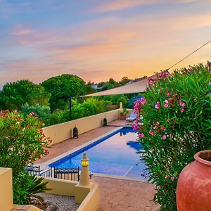 casa-lusitania.hotelaalgarve.com/